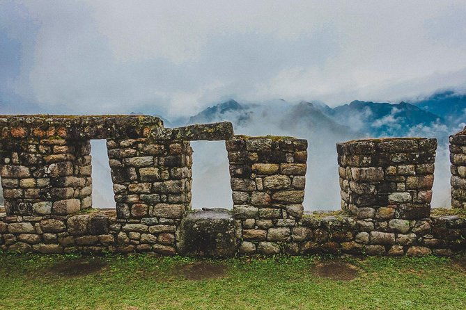 2-days-original-inca-trail-to-machu-picchu-max-6-people