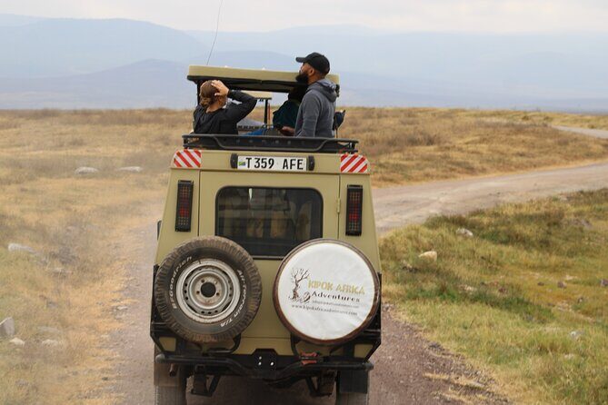 2 days private lodge safari - Transport and Group Size
