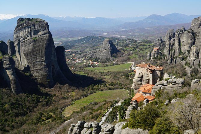 2 Days Private Tour: Delphi & Meteora - A Closer Look at the Itinerary