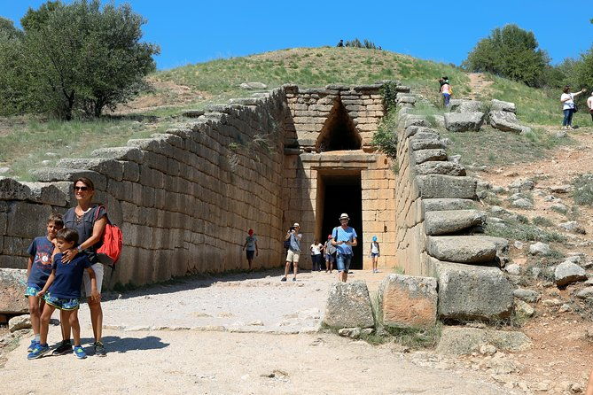 2-days-private-tour-delphi-mycenae-corinth