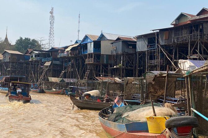 2 Days Private Tour Discovering Angkor Wat and Floating Village - Key Points