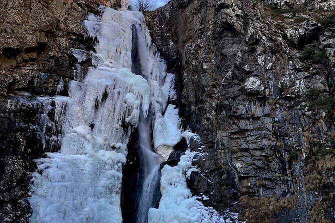 2 Days Private Tour to Kazbegi and Juta Village with Trekking - Is This Tour Right for You?