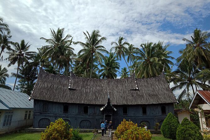 2 Days Private Tour to See Bull Race and Raflesia Arnoldi Flower - Key Points