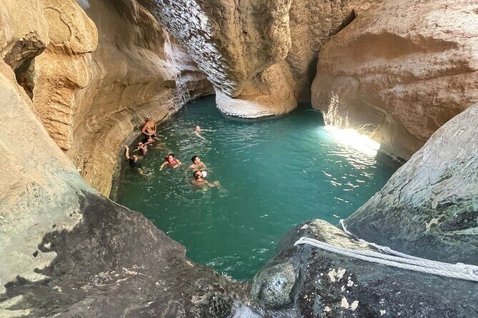 2 Days Private Wadi Shab Tour in Desert Safari - Key Points
