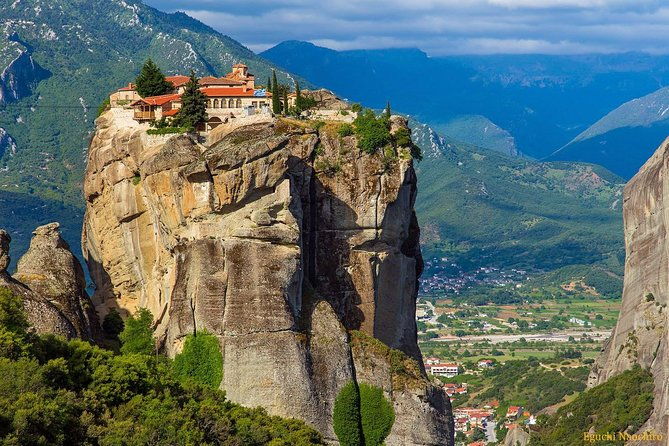 2-days-rail-trip-from-athens-to-meteora