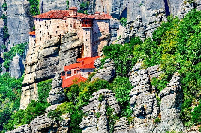 2-days-rail-trip-from-athens-to-meteora
