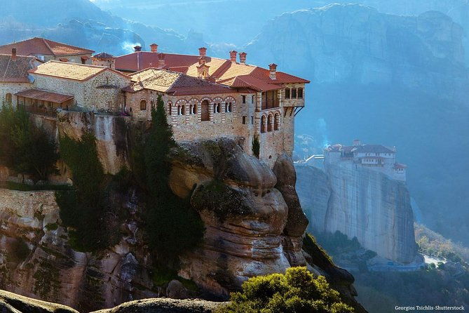 2-days-rail-trip-from-athens-to-meteora