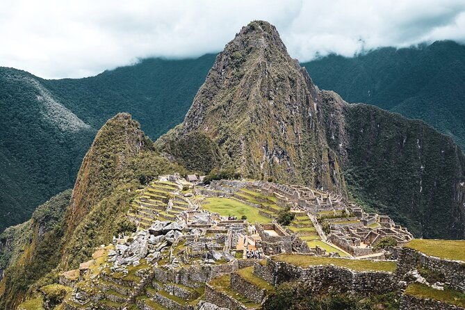 2-days-short-inca-trail-to-machu-picchu-small-group