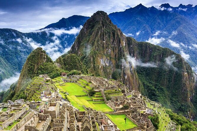 2-days-tour-cusco-machu-picchu-and-sacred-valley