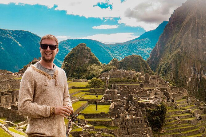 2-days-tour-to-machu-picchu-by-train