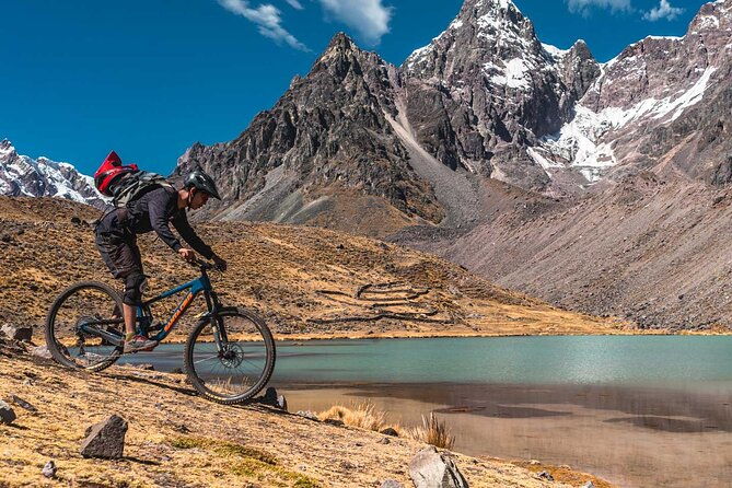 2-days-trekking-and-biking-tour-in-cusco-ausangate