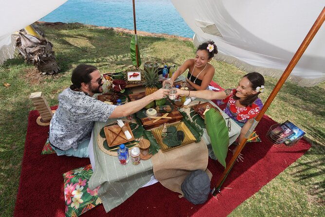 2-hour-aloha-picnic-photoshoot-for-up-to-eight-in-honolulu
