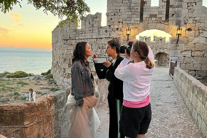 2-hour-athens-styled-photoshoot-with-private-transportation