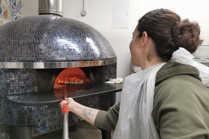 2-Hour Authentic Italian Pizza Making Class in Naples - Price and Value