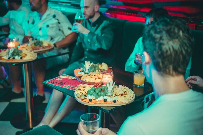 2-hour-bottomless-brunch-experience-with-3-course-meal-and-drinks