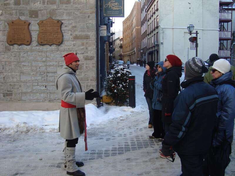 2-hour-christmas-magic-tour-in-old-quebec
