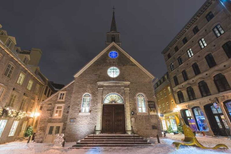 2-hour-christmas-magic-tour-in-old-quebec