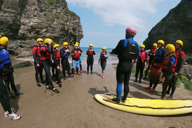 2-hour-coasteering-adventure-near-bude