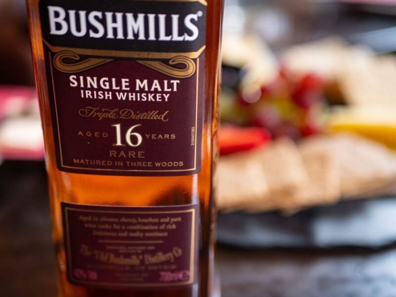 2-hour-deluxe-whiskey-food-tasting