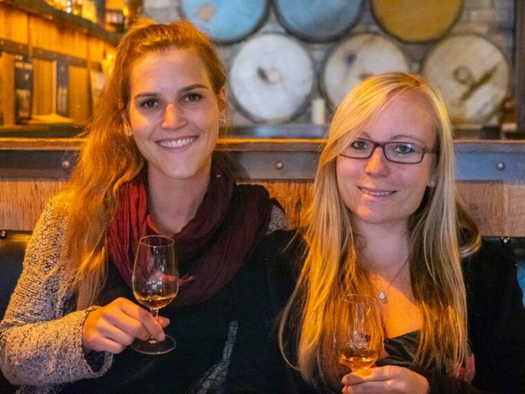 2-hour-deluxe-whiskey-food-tasting