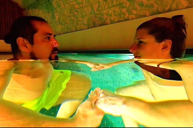 2-hour-floating-harmony-couples-course