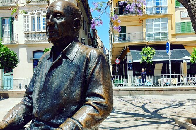 2-hour-french-guided-walking-tour-in-malaga