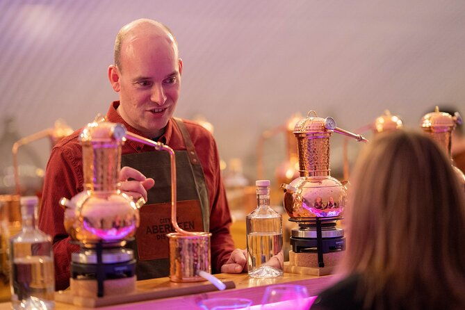 2-hour-gin-school-experience-in-aberdeen-3