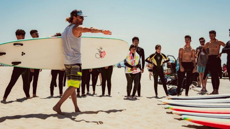 2-hour-group-surf-lesson-in-miami-beach-2