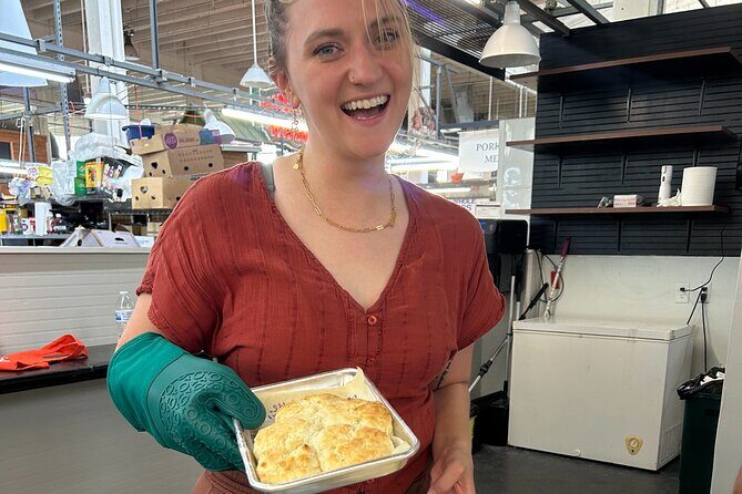 2 Hour Historic Market Food Tour and Hands-On Biscuit Class - A Deep Dive into the Experience