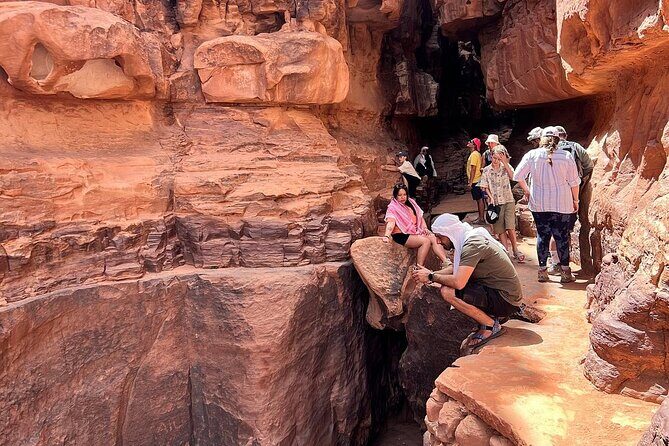 2 Hour Jeep Tour (Morning or Sunset) Wadi Rum Desert Highlights - Introduction to the Wadi Rum Jeep Tour