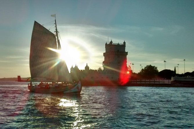 2-hour-lisbon-traditional-boats-sunset-cruise-with-white-wine