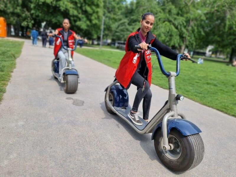 2-hour-luxurious-private-vip-berlin-fat-tire-tour