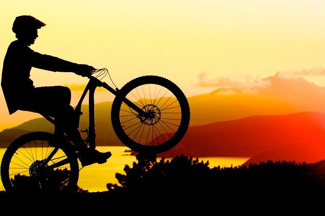 2-hour-magical-e-bike-tour-at-sunset-in-capoliveri
