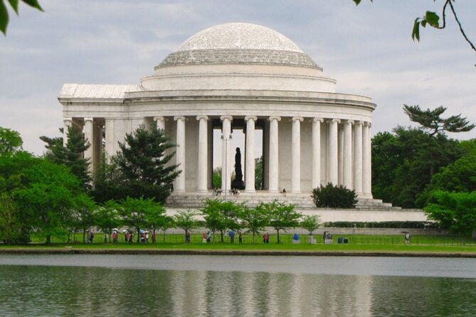 2-hour-national-mall-walking-tour-from-washington-dc