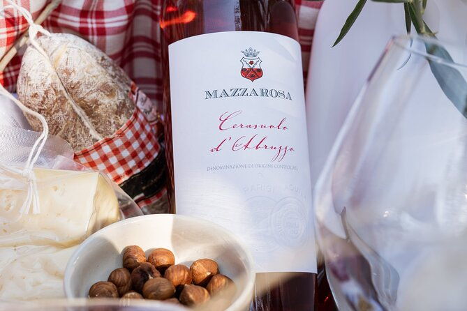 2-hour-picnic-among-the-olive-trees-with-typical-abruzzese-products-2