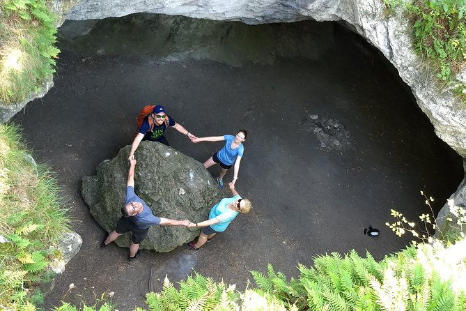 2-hour-private-hiking-tour-helenental-castles-hike-from-vienna