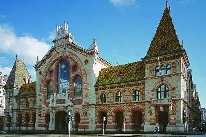2-Hour Private Market Tour in Budapest With Free Tastings - Exploring Budapest’s Central Market Hall with a Local
