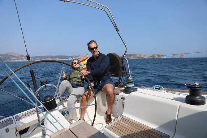 2 hour private sailing tour with Skipper up to 11 people - Key Points