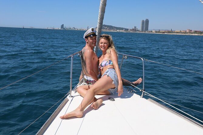 2 hour private sailing tour with Skipper up to 11 people - The Boat and Its Comforts
