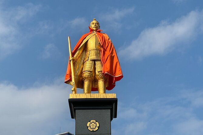 2-hour-private-scenic-mountain-castle-tour-in-gifu