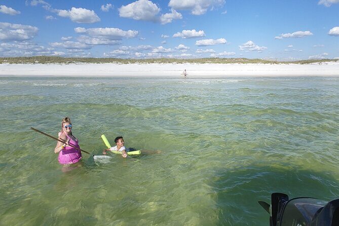 2-Hour Private Sightseeing Dolphin Tour in Panama City Beach - The Value of a Small, Private Boat Experience