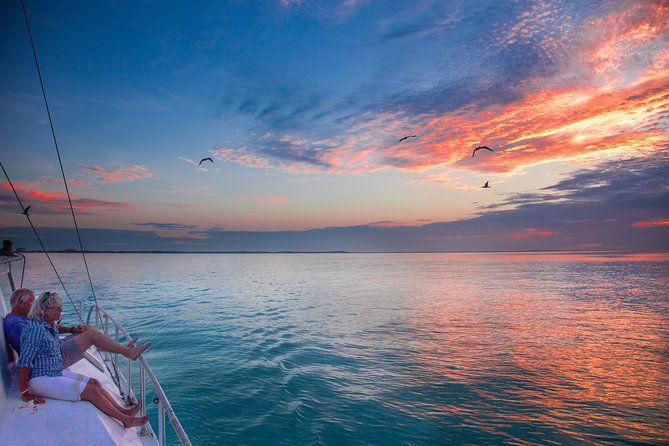 2-hour-private-sunset-catamaran-sailing-charter-from-grace-bay-providenciales