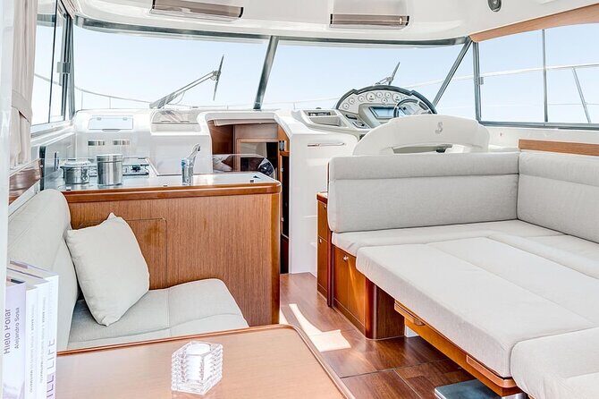 2 Hour Private Sunset Cruise on Luxury Motor Boat with Drinks - The Itinerary Breakdown: What to Expect