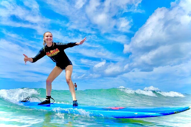 2-hour-private-surf-lesson-with-the-descendants-of-the-inventors-of-surfing