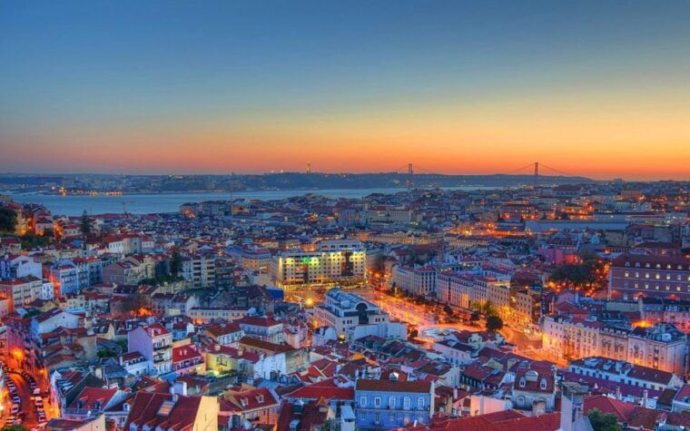 2-hour-private-tour-of-lisbon