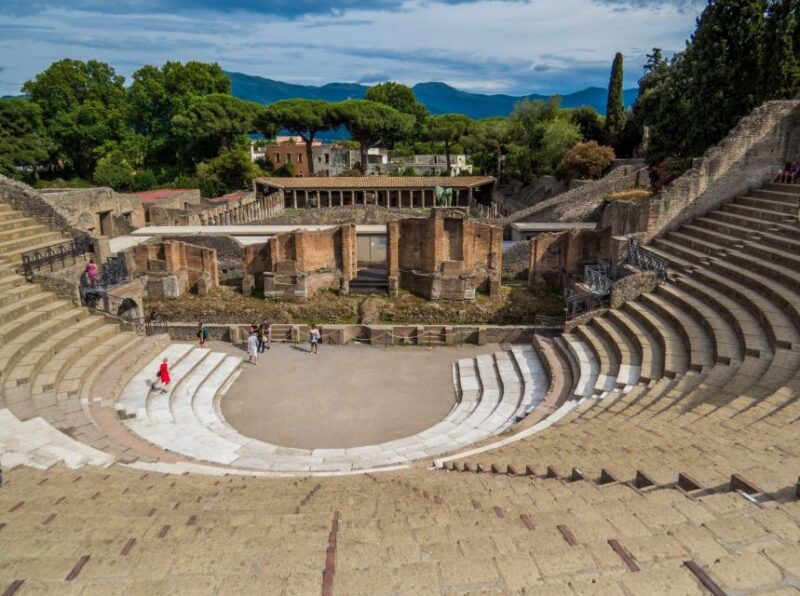 2-hour-private-walking-tour-of-pompeii