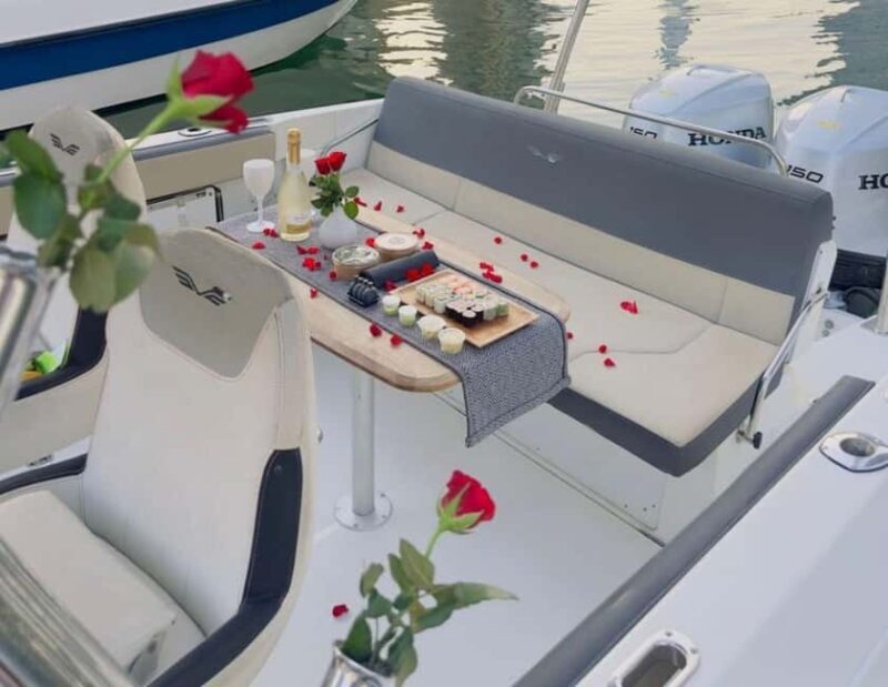 2-Hour Romantic Sunset Cruise with Sushi and Drinks - What Makes This Sunset Cruise Stand Out?