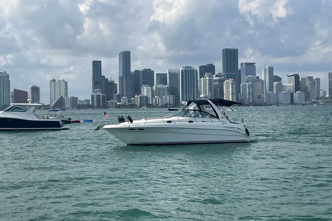 2-hour-serenity-and-scenic-yacht-tour-with-champagne