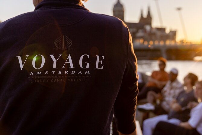 2-hour-small-group-canal-cruise-w-dutch-snacks-onboard-bar