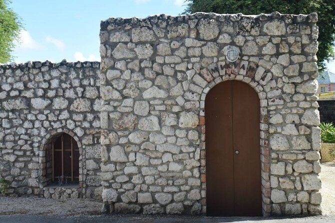 2-hour-small-group-guided-bridgetown-historic-jewish-walking-tour